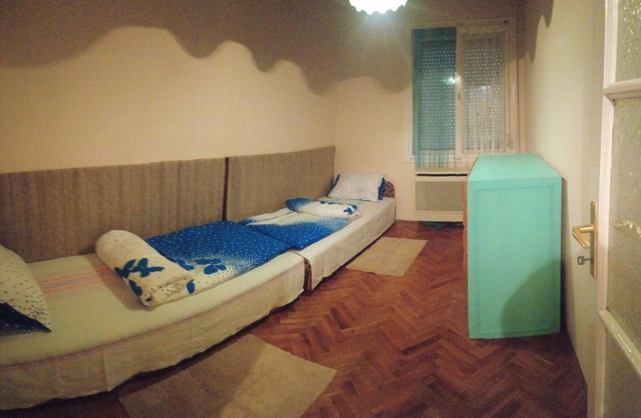 Fuesti Fecske Apartman Hajdúszoboszló Extérieur photo